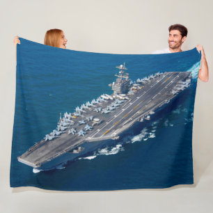 COUVERTURE POLAIRE TRANSPORTEUR D'AÉRONEF AMÉRICAIN - CVN 74
