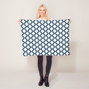 Couverture Polaire Trellis bleu blanc et marine, treillis, Quatrefoil