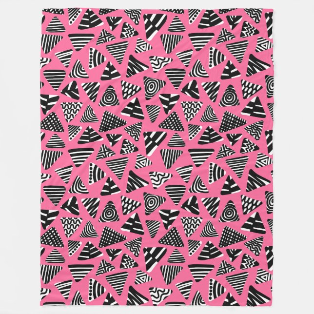 Couverture Polaire Triangles 240121 - Noir et blanc sur rose profond (Devant)