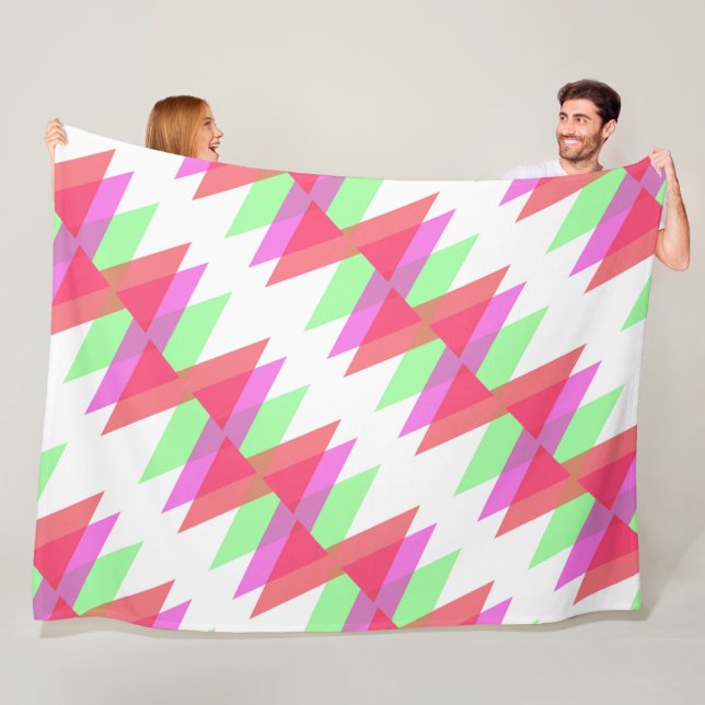 Couverture Polaire Triangles rouge et vert (En situation)