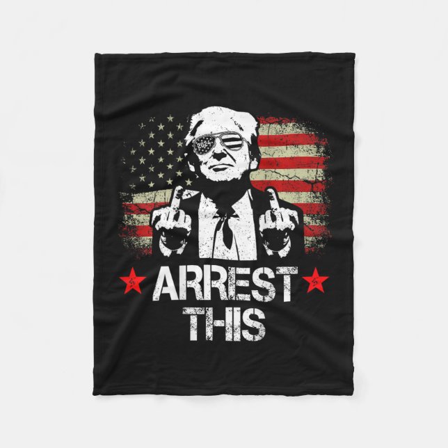 Couverture Polaire Trump Middle Fingers Pro Trump 2024 (à l'arrière) (Devant)