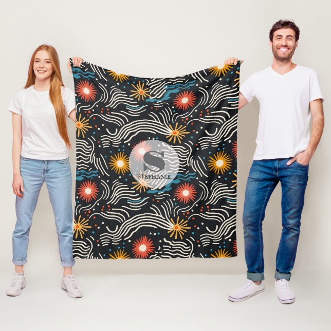 Couverture Polaire Vagues florales Abstraites sur noir (En situation)