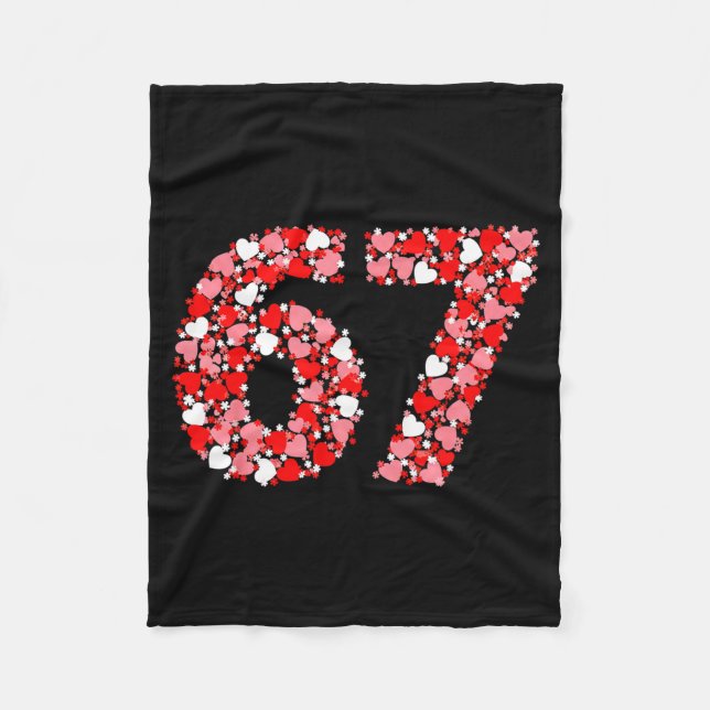 Couverture Polaire Valentine’s Day 67 Meme With Hearts Funny Six Seve (Devant)