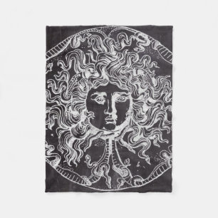 Couverture Polaire vintage chalkboard Greek mythology Gorgon medusa