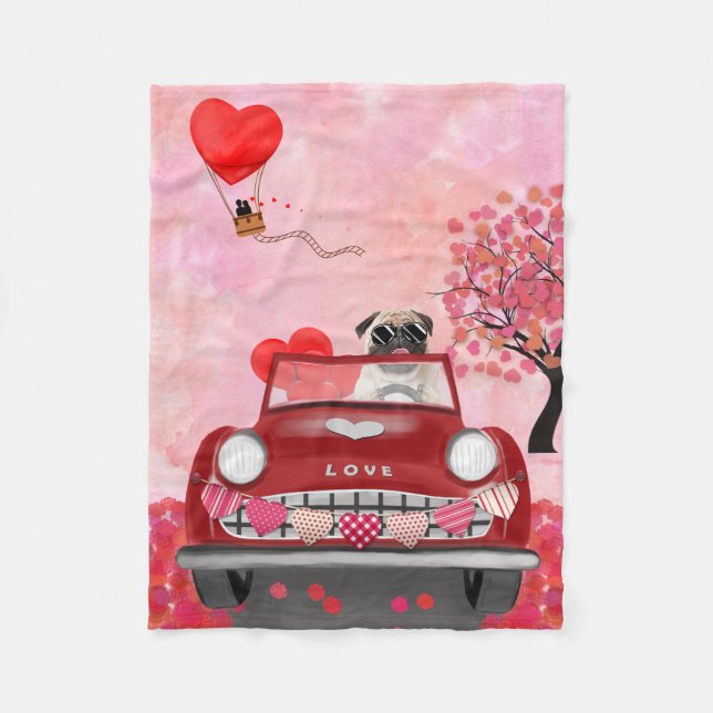 Couverture Polaire Voiture de chien Pug avec coeurs Saint-Valentin  (Devant)