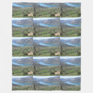 Couverture Polaire Vue du lac Apache