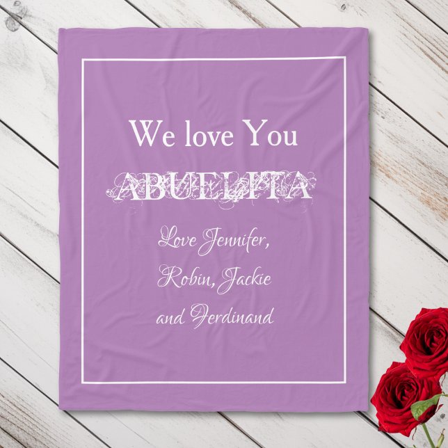 Couverture Polaire "We Love You ABUELITA" Noms Personnalisés Mauve ("We Love You ABUELITA" Custom Names Soft Mauve Fleece Blanket.)