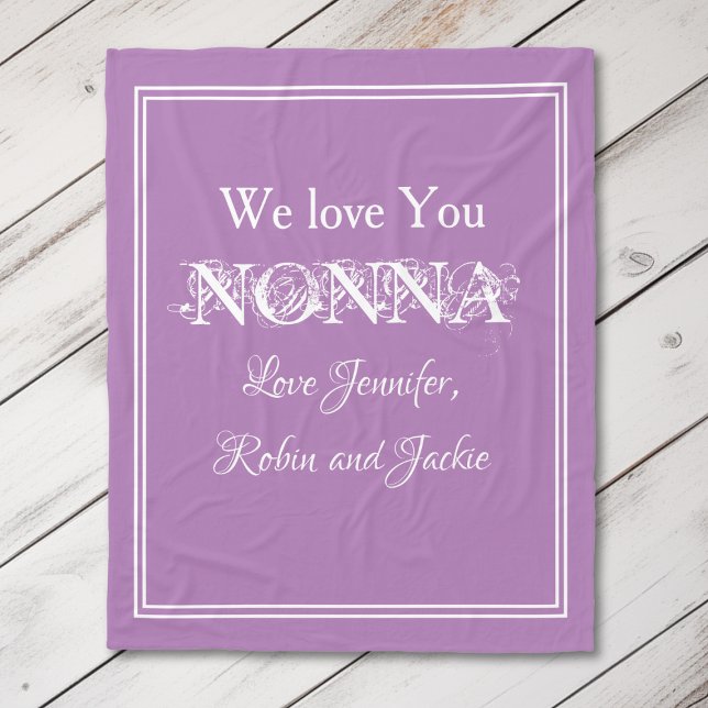 Couverture Polaire "We Love You NONNA" Personnalisé Mauve ("We Love You NONNA" Personalized  White Script on Mauve Fleece Blanket.)