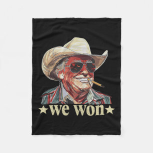 Couverture Polaire Western Trump Cowboy Nous avons gagné le drapeau a