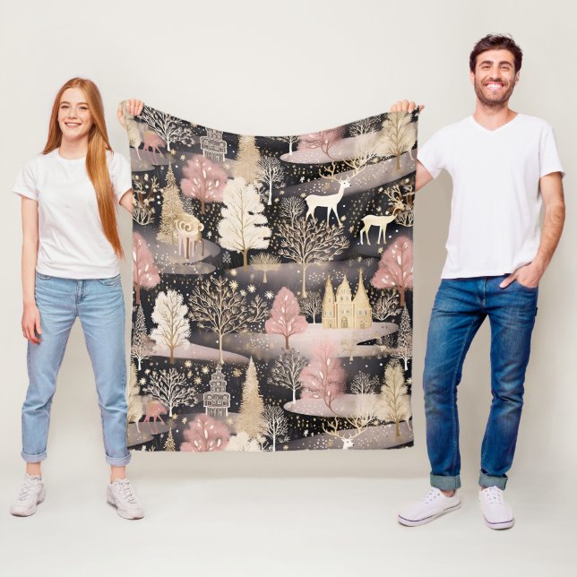 Couverture Polaire Whimsical Pink Winter Landscape (6) (En situation)