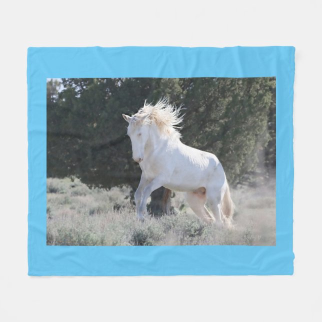 Couverture Polaire Wild Stallion Survivor Fleece Blanket (Devant (Horizontal))