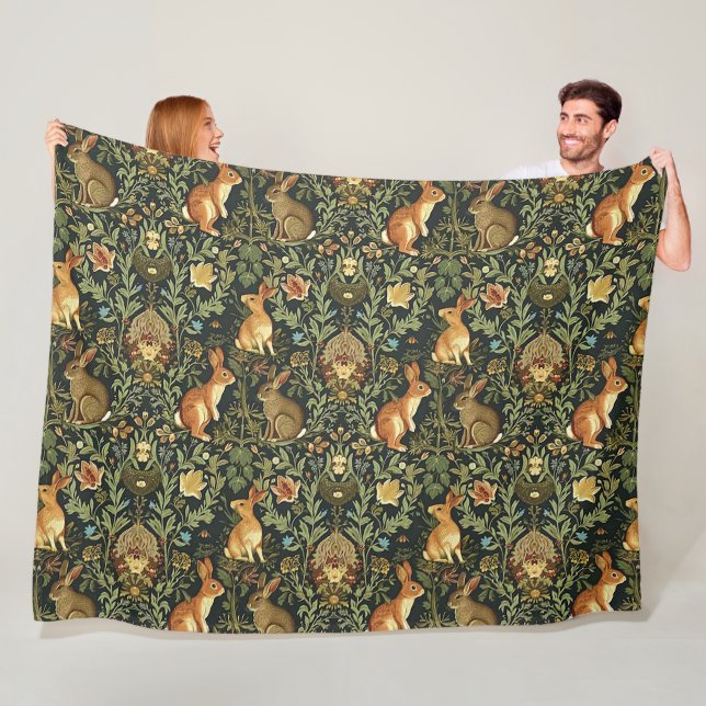 Couverture Polaire William Morris Floral Lapins de Noël en Forêt (En situation)