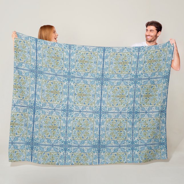 Couverture Polaire William Morris & Wilhelmina Style Prints (En situation)