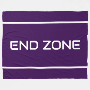 Couverture Polaire ZONE DE BUT Bandes blanches élégantes sur fond vio