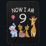 Couverture Pour Bébé Now I le 9e anniversaire du Birthday<br><div class="desc">Joyeux 9e anniversaire. Funny and lovely Kids Birthday design with a cute Elephant,  two ferrets and a girafe celebrating your birthday at the zoo.</div>