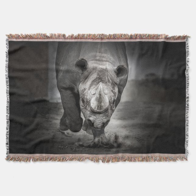 Couverture Running Rhinoceros : Wild Animal Portrait. (Devant)