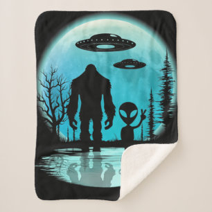 Couverture Sherpa Alien UFO Bigfoot