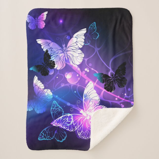 Couverture Sherpa Arrière - plan avec papillons de nuit (Devant)