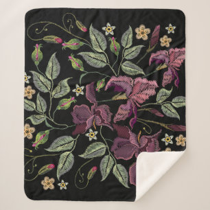 Couverture Sherpa Arrière - plan noir Irises pourpres brodé.