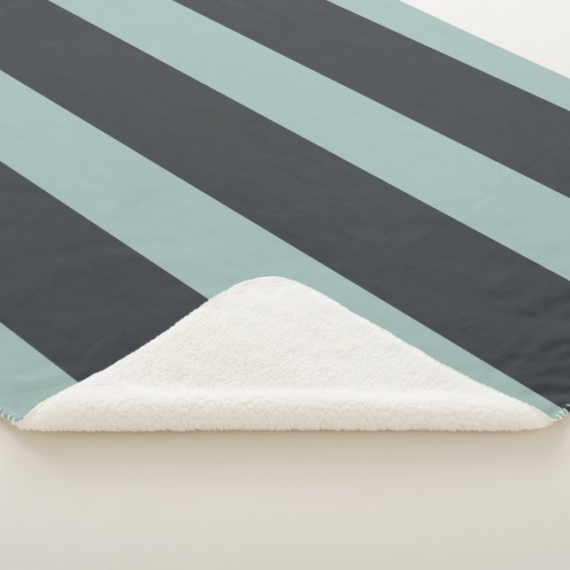 Couverture Sherpa Bandes de charbon et de cendres (3/4)