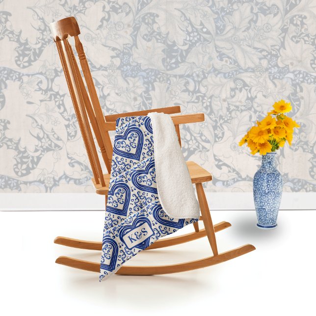 Couverture Sherpa Carrelage néerlandais peint Coeur bleu sur blanc - (Créateur téléchargé)