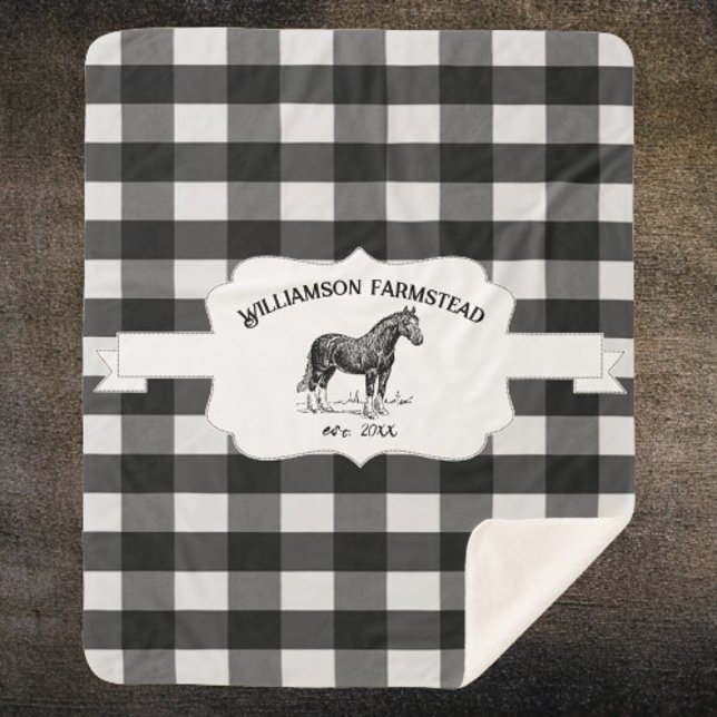Couverture Sherpa Cheval Sherpa Blanket à la ferme de Buffalo noir (Black Buffalo Plaid Farm Horse Personalized Sherpa Blanket)