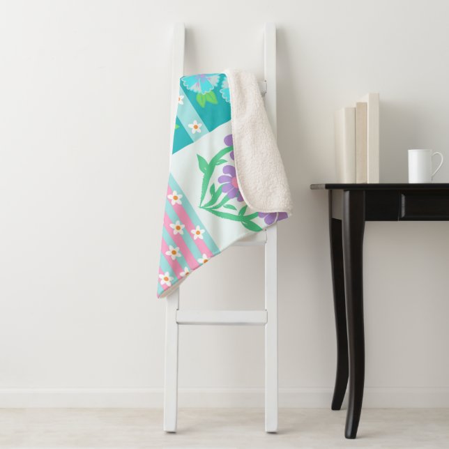 Couverture Sherpa Conception de fleurs vibrantes en fleurs (En situation)