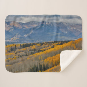 Couverture Sherpa Couleurs d'automne sur les bosquets de trembles