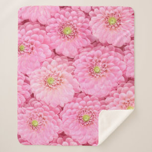 Couverture Sherpa Dahlia rose : vue supérieure des fleurs