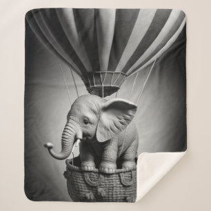 Couverture Sherpa Elephant bébé dans un ballon à air chaud