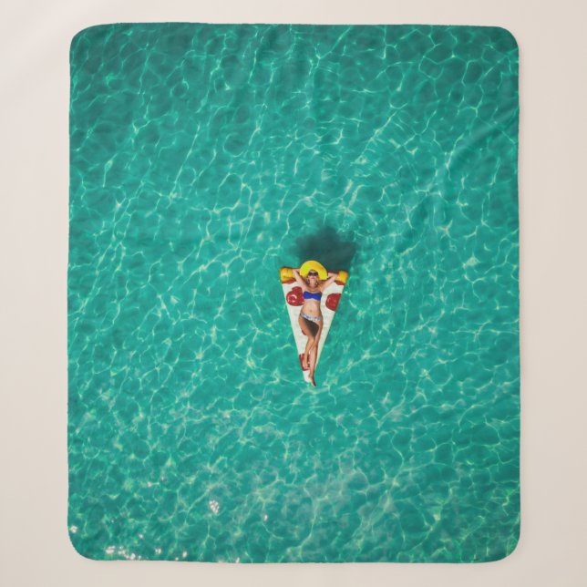 Couverture Sherpa Femme en char à pizza (Devant)