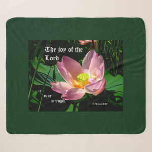 Couverture Sherpa Fleur de lotus Néhémie 8:10