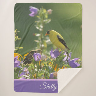 Couverture Sherpa Goldfinch sur Harebell Flower