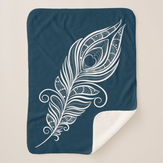 Couverture Sherpa Handdrawn peacock feather in henna style (Devant)