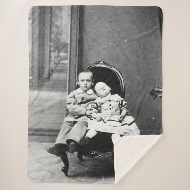 Couverture Sherpa Haunting Vintage Sibling Portrait  (Devant)