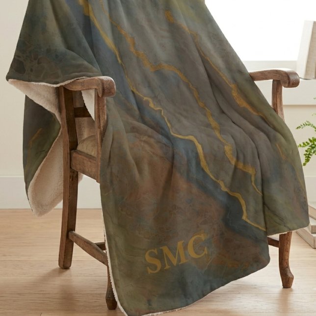 Couverture Sherpa Lancer de marbre abstrait or et ardoise moderne (This stylish gold and slate throw is a luxurious housewarming gift for a friend’s new home.)