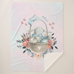 Couverture Sherpa Mignonne lapin dans un panier avec des oeufs et de