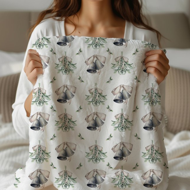 Couverture Sherpa Mistletoe Clochettes de Noël  (Mistletoe and Silver Bells Sherpa Blanket)