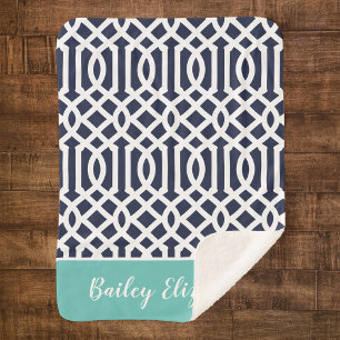 Couverture Sherpa Monogramme de Navy et Aqua Trellis