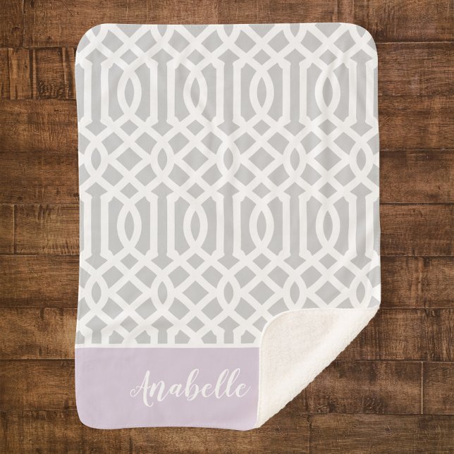 Couverture Sherpa Monogramme Lilac et Grey Trellis | Couleurs modifi (Créateur téléchargé)