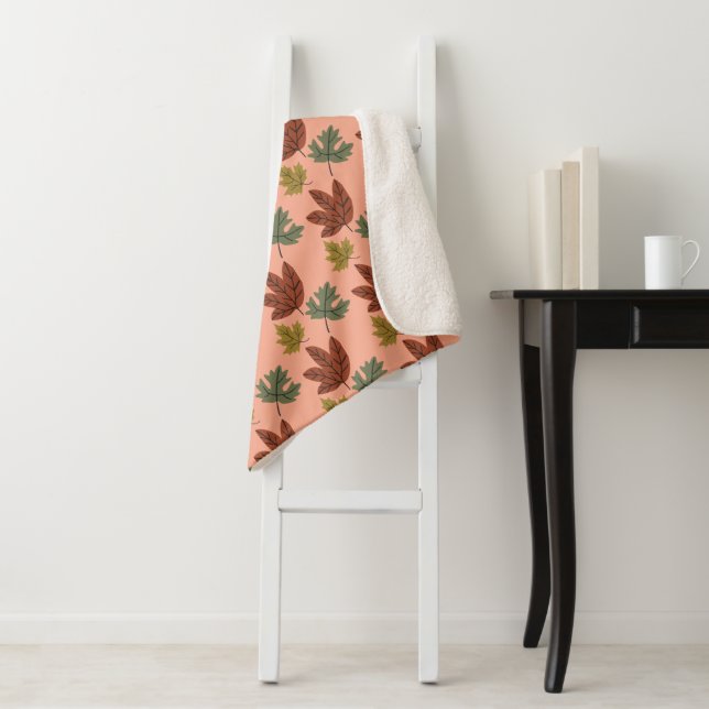 Couverture Sherpa Motif de feuilles d'automne (En situation)