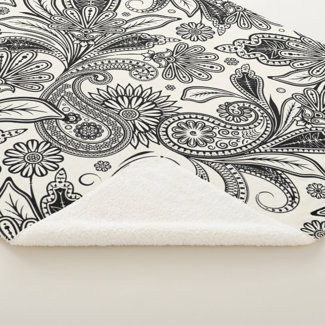 Couverture Sherpa Noir et blanc à motifs paisley  (3/4)