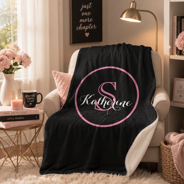 Couverture Sherpa Nom personnalisé Monogramme Noir Rose (Créateur téléchargé)