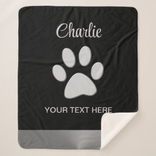 Couverture Sherpa Paw Chien Argent sur arrière - plan noir