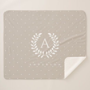 Couverture Sherpa Points blancs sur fond beige frais avec monogramme