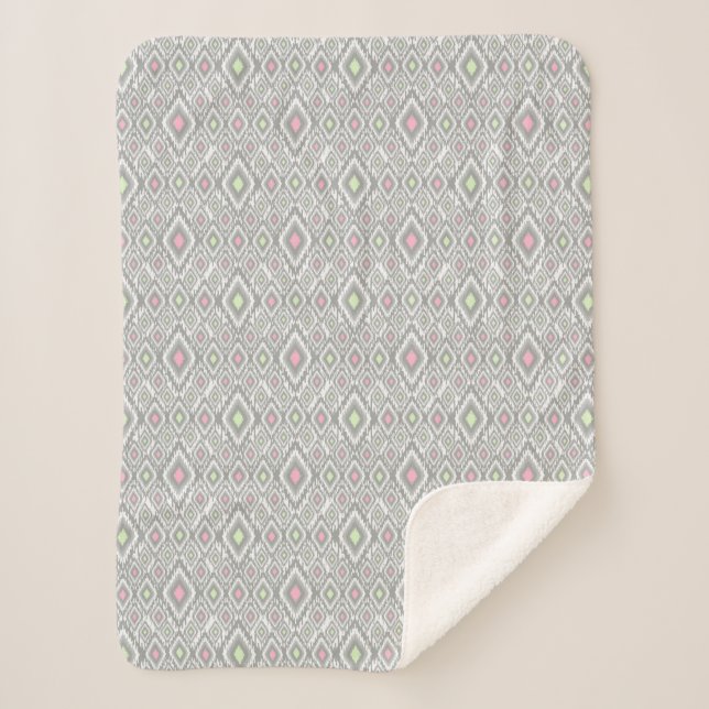 Couverture Sherpa Rhombus gris, vert, rose sur un blanc (Devant)