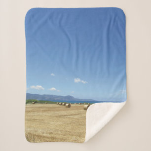 Couverture Sherpa Rouleaux dorés de foin et de mer Bleue profonde De