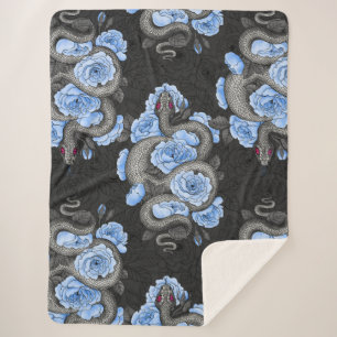 Couverture Sherpa Serpents et roses bleus
