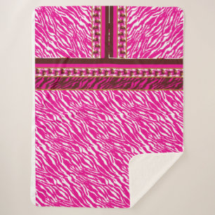 Couverture Sherpa Un motif floral complexe en rose et blanc, art