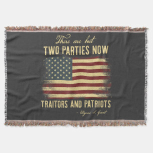 Couverture Traitres et Patriotes
